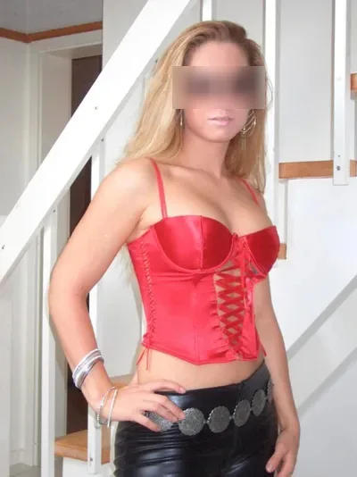Nadine, 38 Jahre