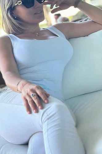 Julia, 33 Jahre