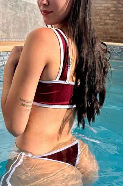 Lina, 23 Jahre