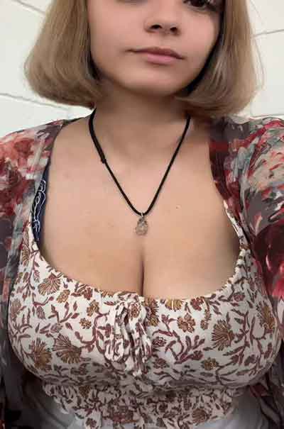 Lena, 24 Jahre