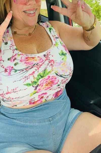 Julia, 38 Jahre